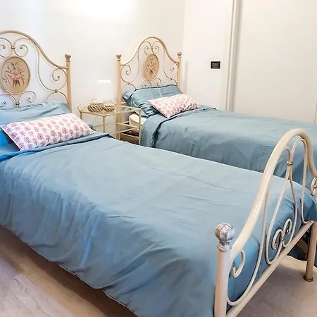 S278 Porzione Di Trilocale Con Giardino Vista Mare Apartmán *